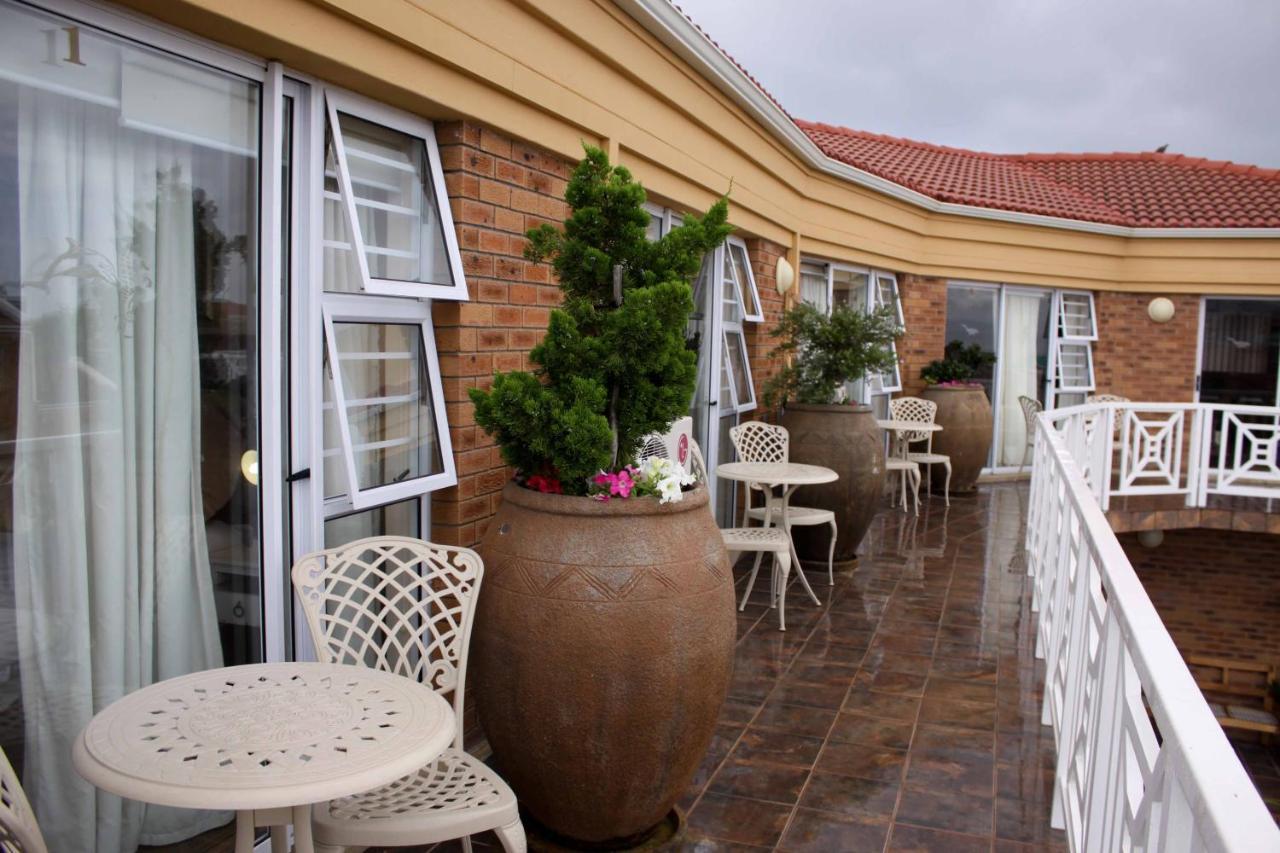 Blougans B&B Gansbaai Esterno foto